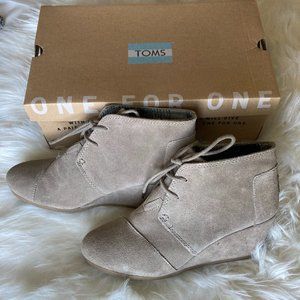 TOMS Lace-Up Desert Wedge Suede Bootie Sz. 8.5
